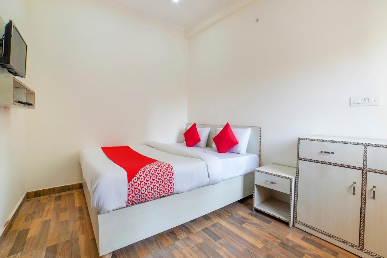 OYO 67163 Anantham Residency Narendra Nagar Exterior foto
